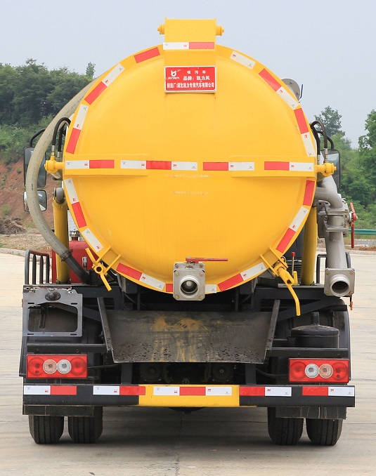 凱力風牌KLF5070GXWB6型吸污車 凱力風牌KLF5070GXWB6型吸污車