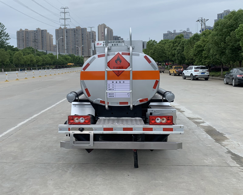 楚飛牌CLQ5041GJY6BJ型加油車 楚飛牌CLQ5041GJY6BJ型加油車