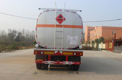 潤知星牌SCS9400GYY型運油半掛車 潤知星牌SCS9400GYY型運油半掛車