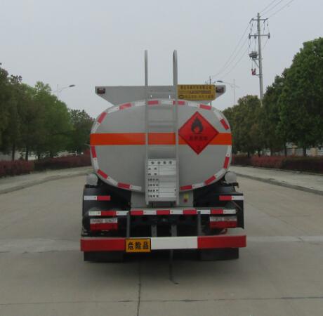 中汽力威牌HLW5120GJYE6型加油車 中汽力威牌HLW5120GJYE6型加油車