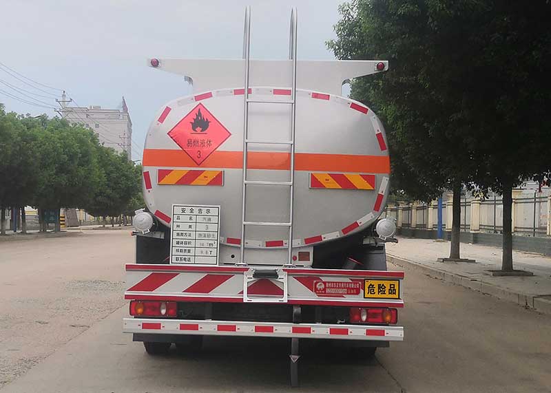 炎帝牌SZD5180GYYD6H型運油車 炎帝牌SZD5180GYYD6H型運油車