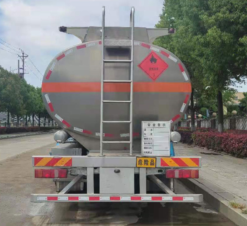 龍星匯牌HLV5326GYYZZ6型鋁合金運(yùn)油車 龍星匯牌HLV5326GYYZZ6型鋁合金運(yùn)油車