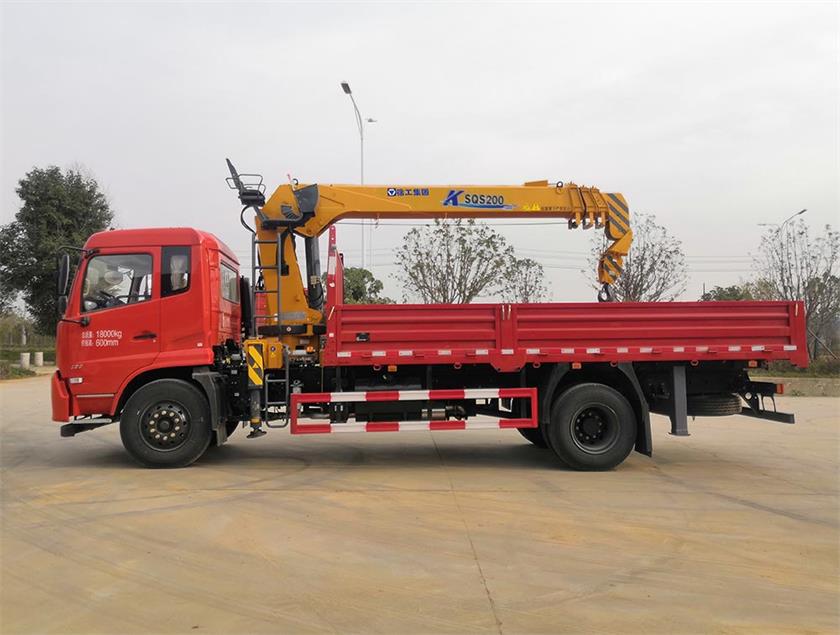 東風(fēng)牌DFC5180JSQB5型隨車起重運(yùn)輸車 東風(fēng)牌DFC5180JSQB5型隨車起重運(yùn)輸車