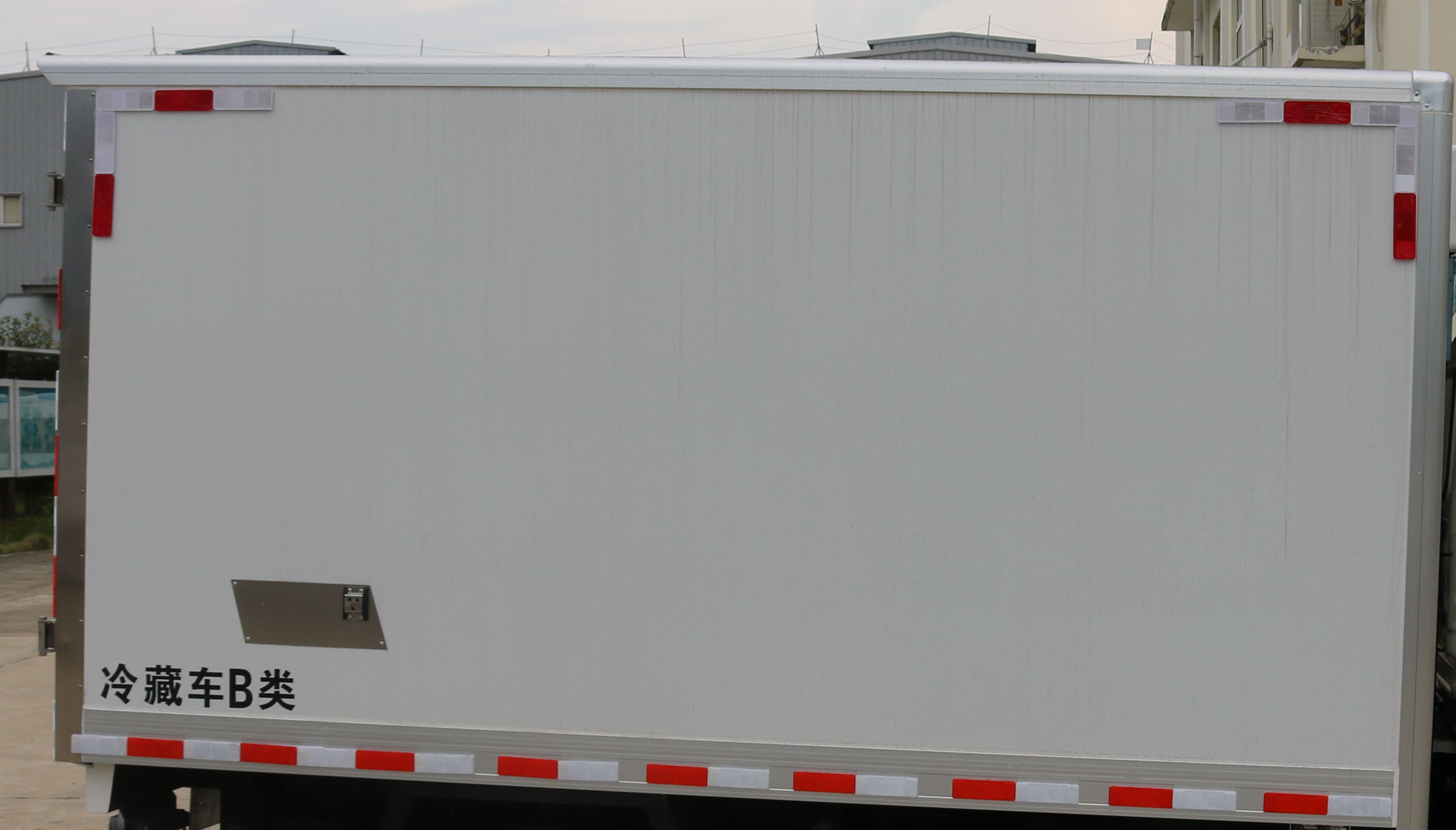 多士星牌JHW5030XLCJ6型冷藏車 多士星牌JHW5030XLCJ6型冷藏車