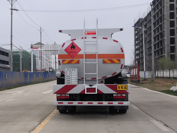炎帝牌SZD5186GYY6C型運油車 炎帝牌SZD5186GYY6C型運油車