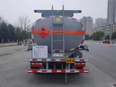 新東日牌YZR5120GYYE6型運(yùn)油車 新東日牌YZR5120GYYE6型運(yùn)油車