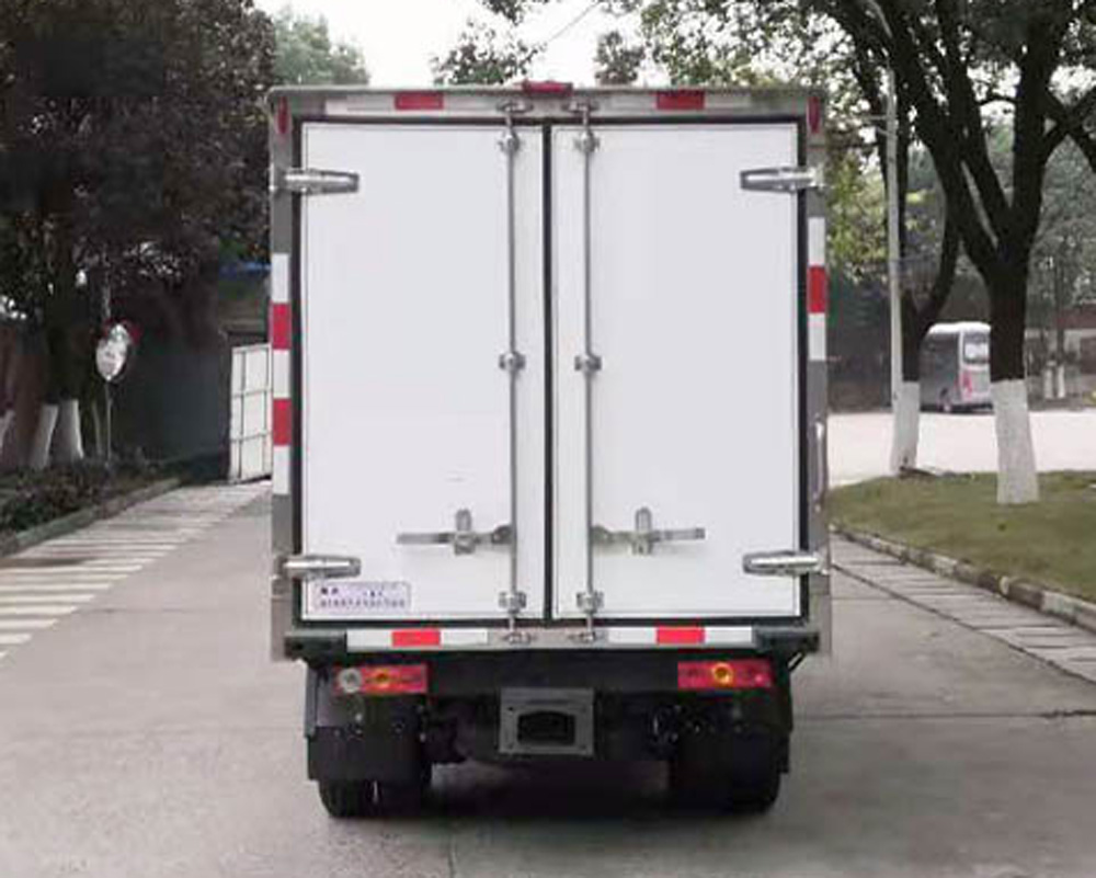 楚勝牌CSC5031XLCB6型冷藏車 楚勝牌CSC5031XLCB6型冷藏車