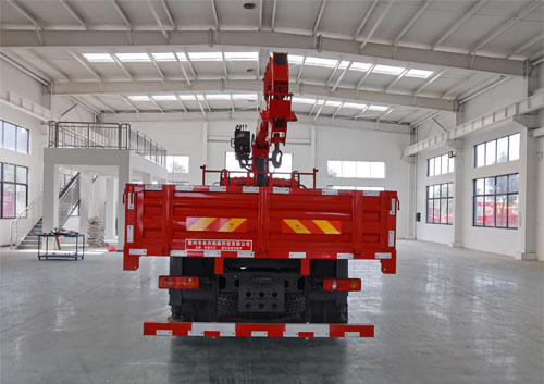 伴君長興牌AAA5166JSQDJ6型隨車起重運輸車 伴君長興牌AAA5166JSQDJ6型隨車起重運輸車