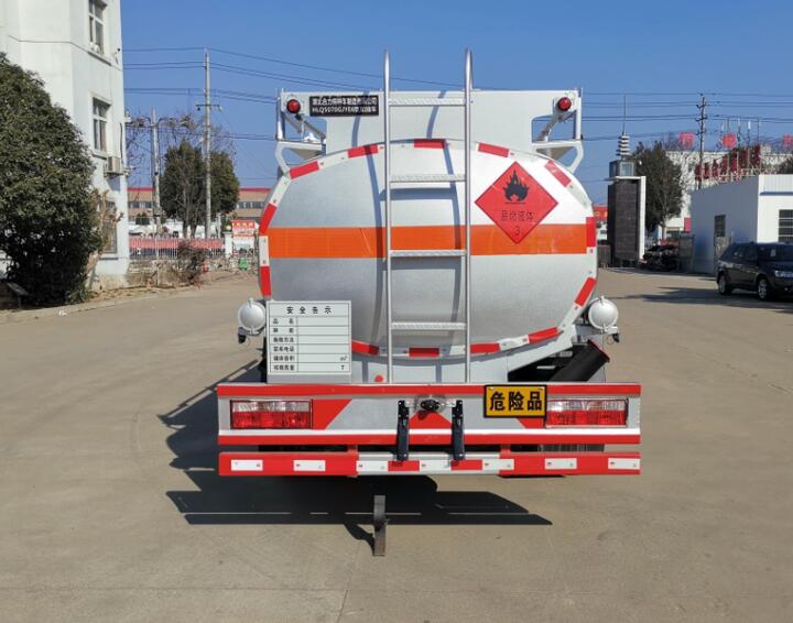 神狐牌HLQ5070GJYE6型加油車 神狐牌HLQ5070GJYE6型加油車