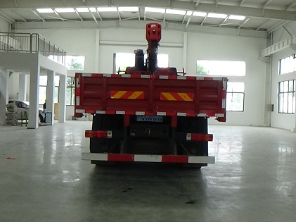 程力威牌CLW5313JSQ6SZ型隨車起重運(yùn)輸車 程力威牌CLW5313JSQ6SZ型隨車起重運(yùn)輸車