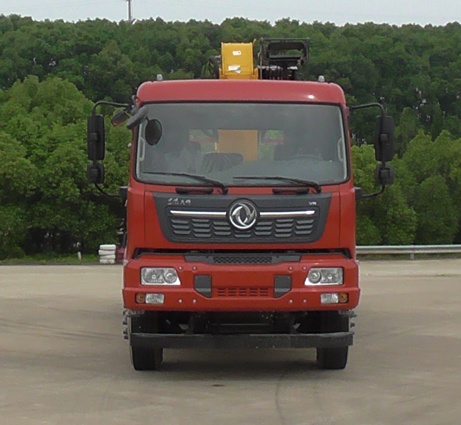 東風牌DFH5250JSQBX3型隨車起重運輸車 東風牌DFH5250JSQBX3型隨車起重運輸車