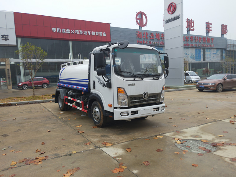 重汽王牌5噸灑水車,5立方灑水車 重汽王牌5噸灑水車,5立方灑水車
