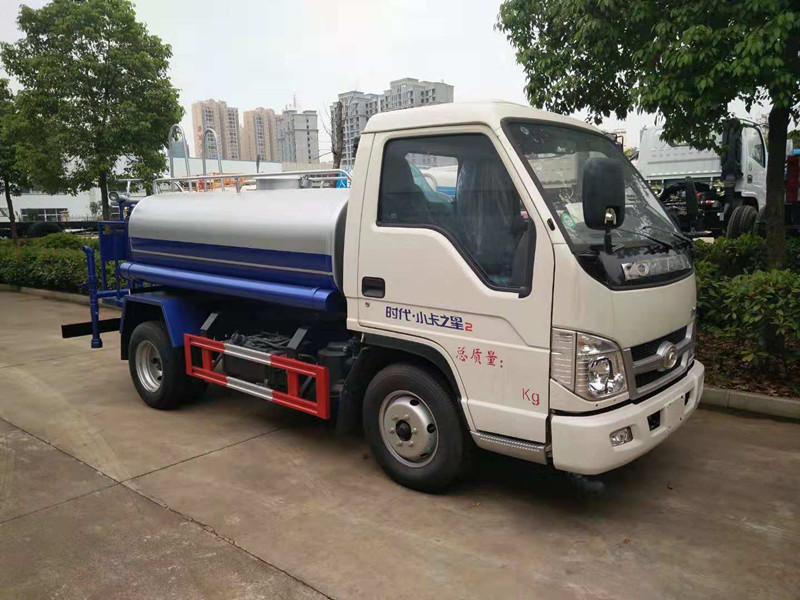 2噸灑水車,藍牌灑水車,2.5噸灑水車廠家報價,程力灑水車多少錢 2噸灑水車,藍牌灑水車,2.5噸灑水車廠家報價,程力灑水車多少錢