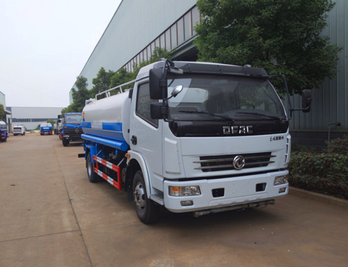 環(huán)衛(wèi)灑水車 環(huán)衛(wèi)灑水車
