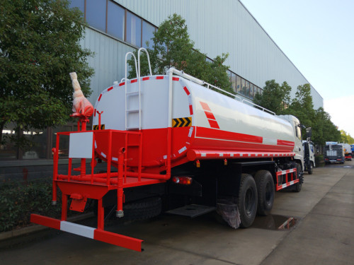 東風(fēng)后雙橋?yàn)⑺? alt=