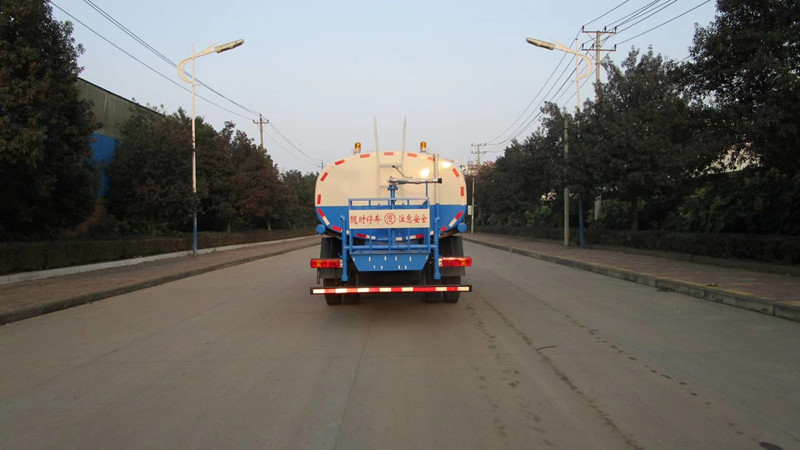 瀘州灑水車銷售公司 瀘州灑水車銷售公司