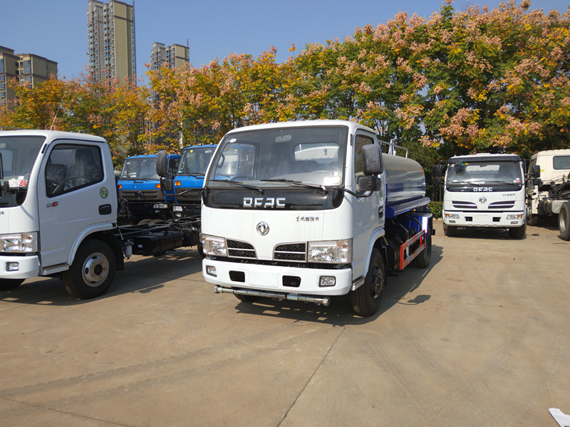 內江灑水車廠家直銷-內江灑水車價格報價-程力環(huán)衛(wèi)廠家 內江灑水車廠家直銷-內江灑水車價格報價-程力環(huán)衛(wèi)廠家