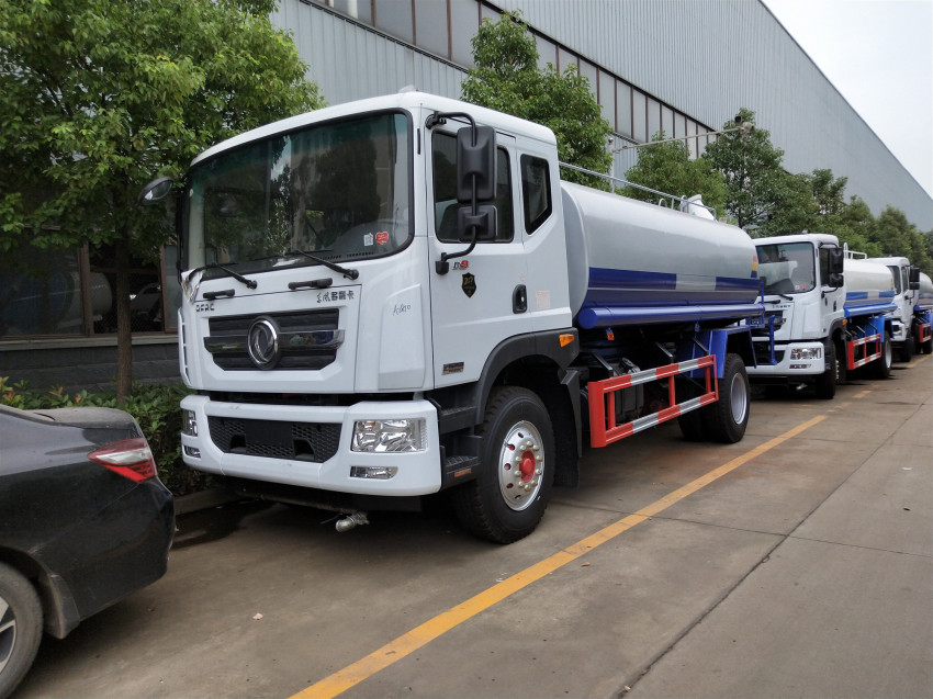 灑水車(chē)制造廠家,程力灑水車(chē)制造廠家,程力灑水車(chē)廠家直銷(xiāo) 灑水車(chē)制造廠家,程力灑水車(chē)制造廠家,程力灑水車(chē)廠家直銷(xiāo)