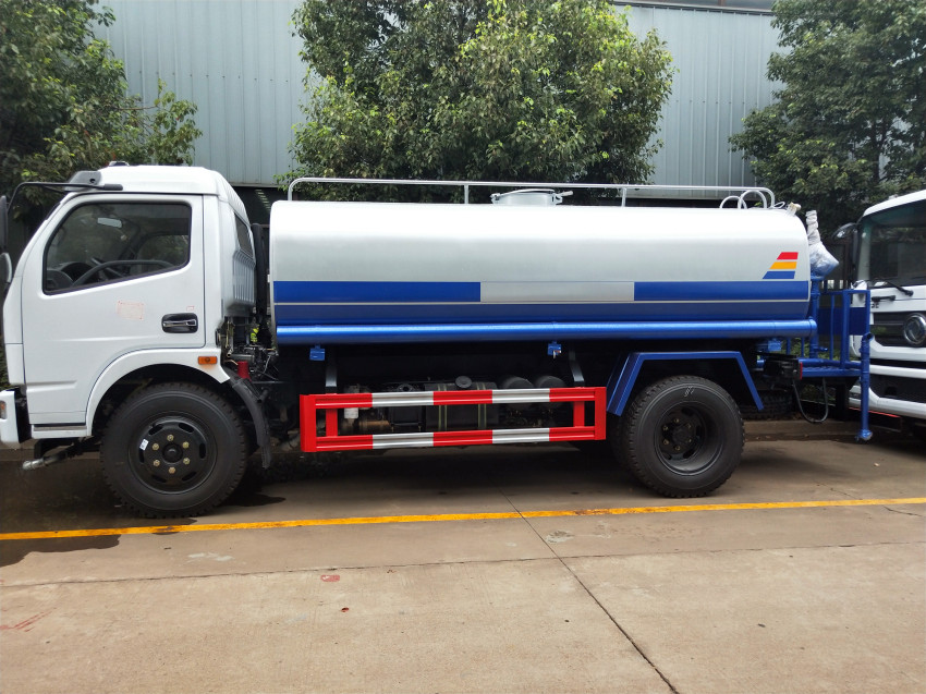 環保灑水車 環保灑水車