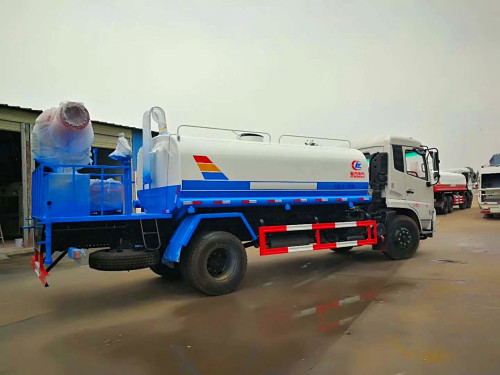 買灑水車為什么要選擇正規的灑水車生產廠家 買灑水車為什么要選擇正規的灑水車生產廠家