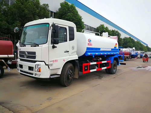 500強(qiáng)名企直銷(xiāo)各噸位灑水車(chē)現(xiàn)車(chē) 隨提隨走 包運(yùn)輸 500強(qiáng)名企直銷(xiāo)各噸位灑水車(chē)現(xiàn)車(chē) 隨提隨走 包運(yùn)輸