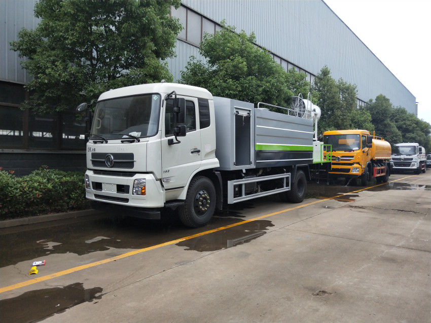 多功能灑水抑塵車廠家 多功能灑水抑塵車廠家