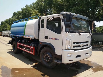 時風(fēng)風(fēng)馳10方灑水車廠家價格報價-湖北程力 時風(fēng)風(fēng)馳10方灑水車廠家價格報價-湖北程力