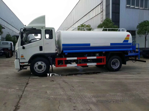 低價(jià)甩賣 北汽福田福銳卡綠化灑水車-湖北程力生產(chǎn)銷售 低價(jià)甩賣 北汽福田福銳卡綠化灑水車-湖北程力生產(chǎn)銷售