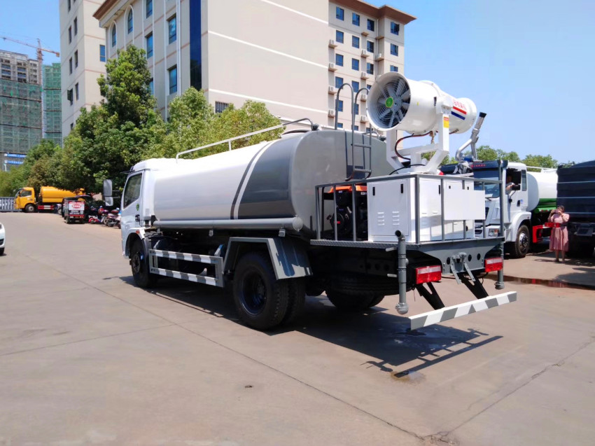 抑塵車(chē)的圖片 抑塵車(chē)的圖片