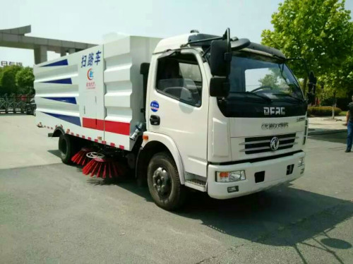 清掃車-清掃車工作注意事項-湖北程力清掃車廠家直銷 清掃車-清掃車工作注意事項-湖北程力清掃車廠家直銷