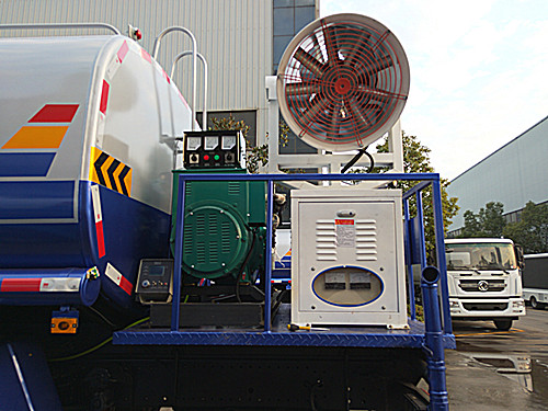 東風(fēng)抑塵車工作原理及灑水車性能優(yōu)勢-湖北程力 東風(fēng)抑塵車工作原理及灑水車性能優(yōu)勢-湖北程力