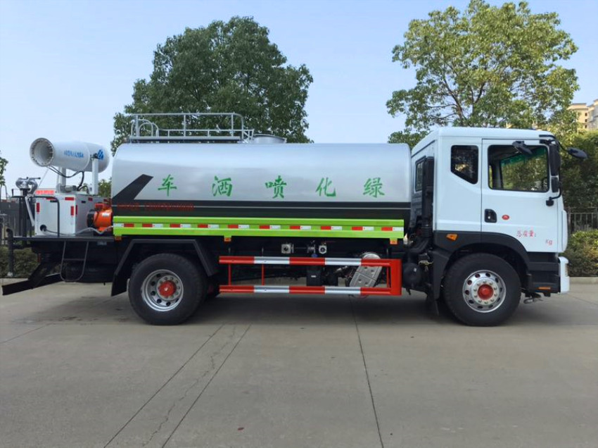 東風(fēng)12噸灑水車 東風(fēng)12噸灑水車