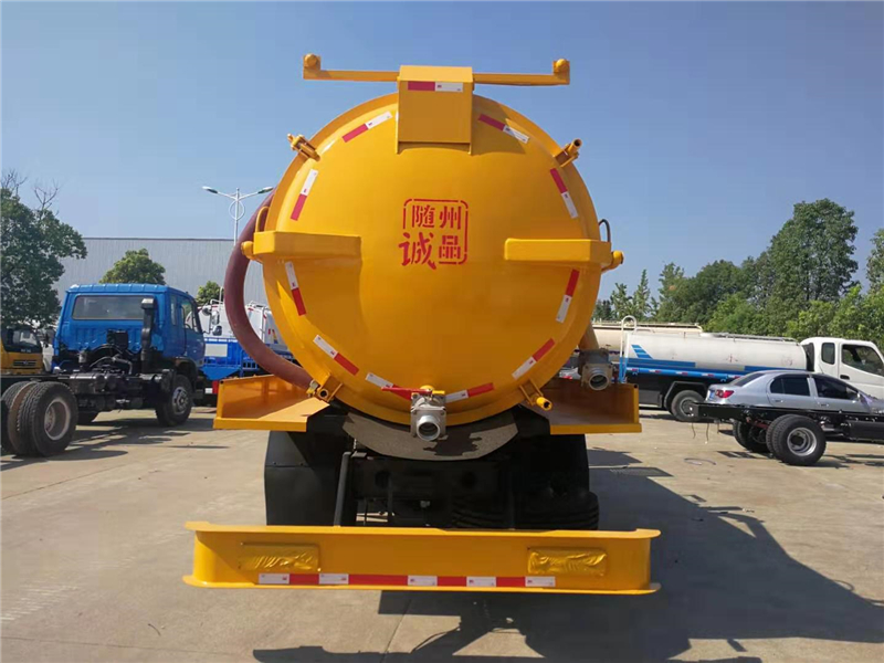 12噸吸污車 12噸吸污車