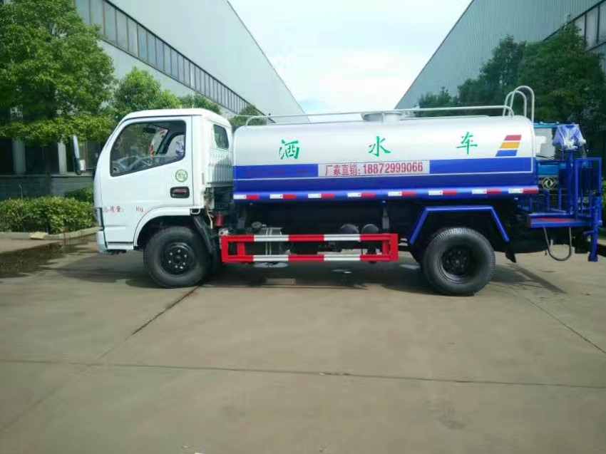 東風(fēng)灑水車(chē)哪里有賣(mài) ,東風(fēng)5噸灑水車(chē)價(jià)格 東風(fēng)灑水車(chē)哪里有賣(mài) ,東風(fēng)5噸灑水車(chē)價(jià)格