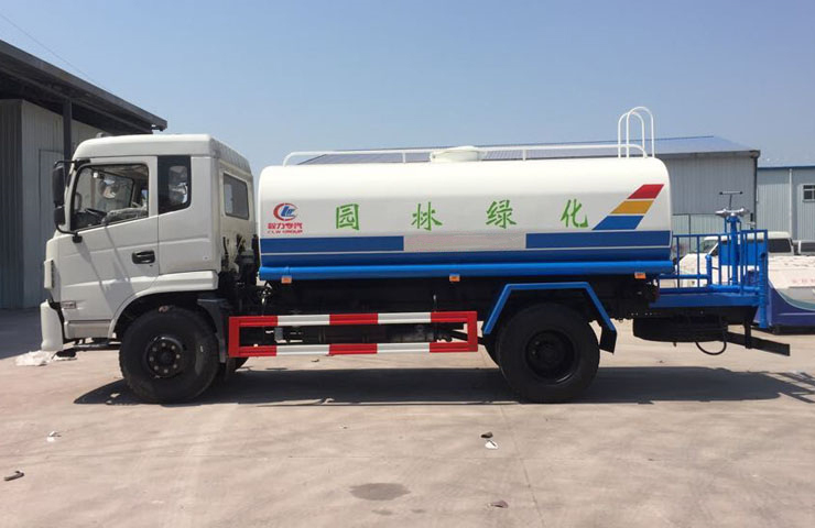 12方園林綠化灑水車價格表-湖北程力 12方園林綠化灑水車價格表-湖北程力