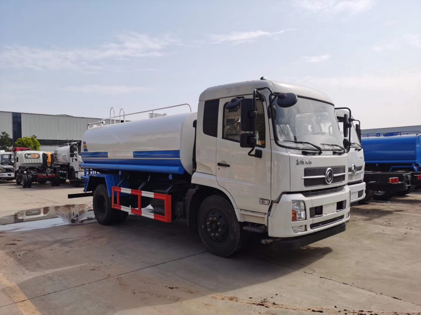 灑水車在哪買-灑水車-東風(fēng)天錦15方灑水車什么價(jià)格 灑水車在哪買-灑水車-東風(fēng)天錦15方灑水車什么價(jià)格