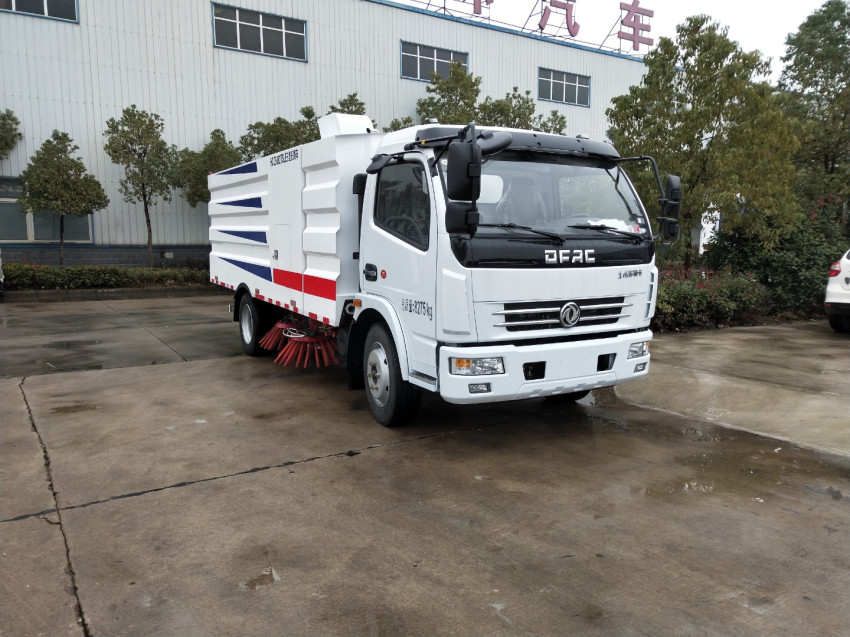 8噸掃路車價格經銷點-洗掃車廠家直銷 8噸掃路車價格經銷點-洗掃車廠家直銷
