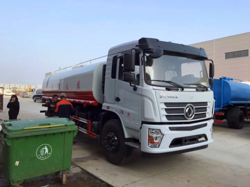 噴灑車,綠化噴灑車,灑水車,廠家價格報價,湖北盈通灑水車生產廠家