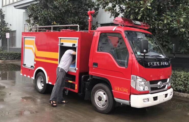福田時(shí)代3噸水罐消防車-3噸水罐消防車 福田時(shí)代3噸水罐消防車-3噸水罐消防車