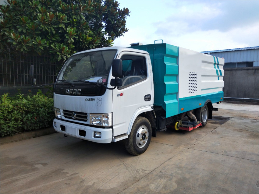 東風(fēng)掃路車提醒清掃車的日常維護節(jié)省成本技巧 東風(fēng)掃路車提醒清掃車的日常維護節(jié)省成本技巧