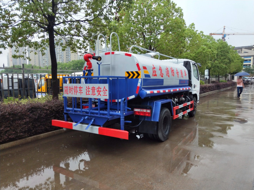 灑水車有上藍牌的嗎 -能拉多少噸水 灑水車有上藍牌的嗎 -能拉多少噸水