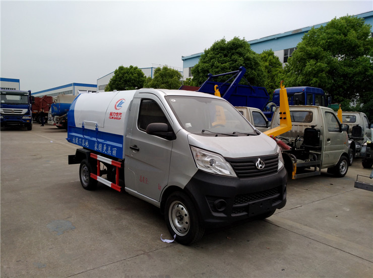 長(zhǎng)安3方廂式垃圾車-密封式垃圾車 長(zhǎng)安3方廂式垃圾車-密封式垃圾車