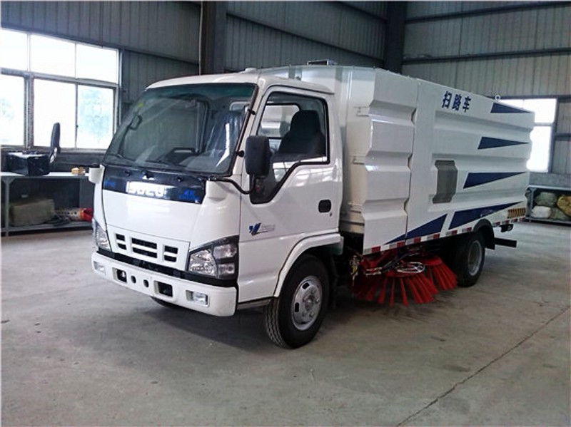 五十鈴700P掃路車-五十鈴5-6方掃路車 五十鈴700P掃路車-五十鈴5-6方掃路車