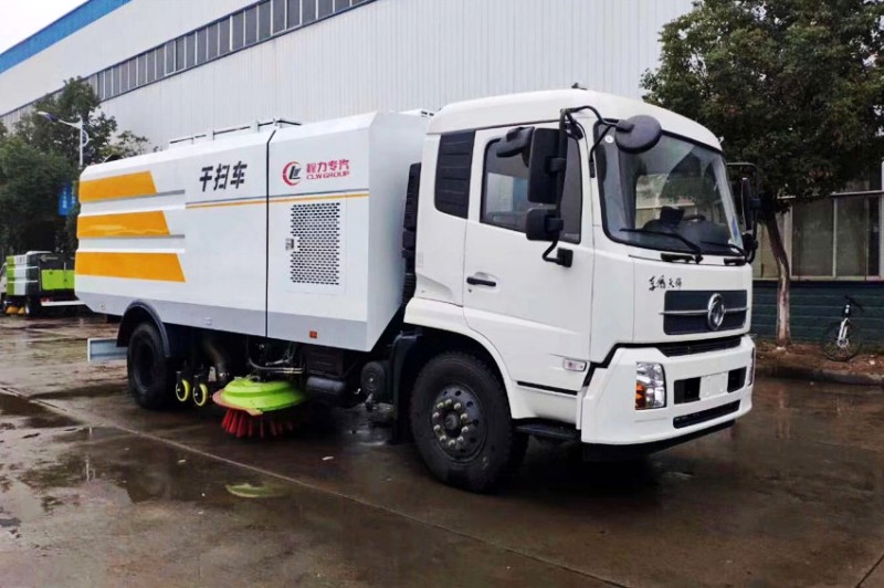 東風(fēng)天錦干濕兩用掃路車-8-10方干濕兩用掃路車 東風(fēng)天錦干濕兩用掃路車-8-10方干濕兩用掃路車
