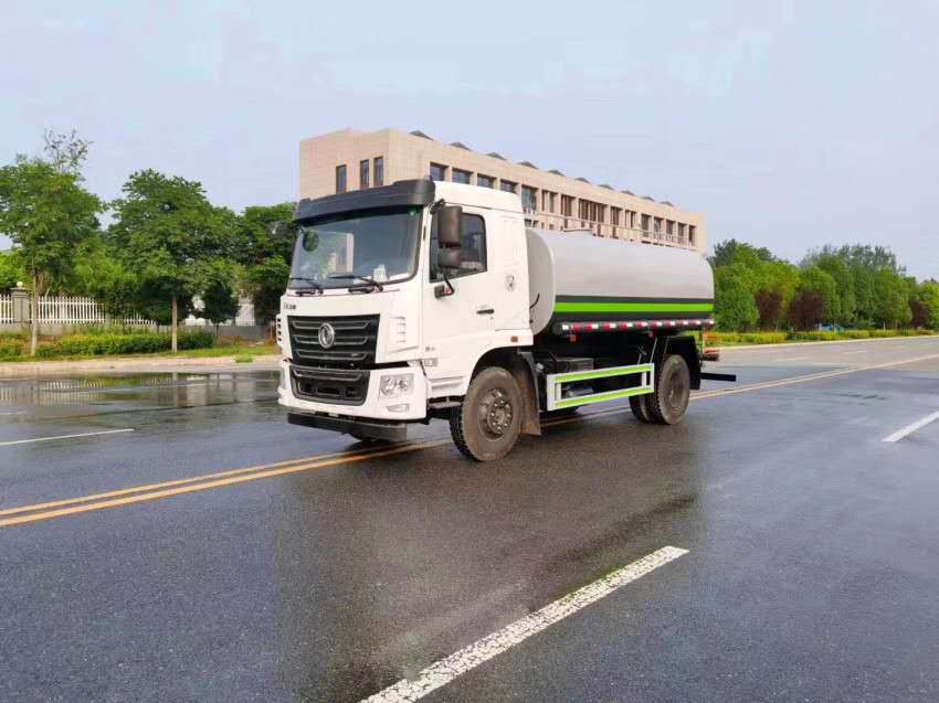 打折促銷多功能灑水車報價 東風(fēng)霧炮灑水車價格-東風(fēng)集團 打折促銷多功能灑水車報價 東風(fēng)霧炮灑水車價格-東風(fēng)集團