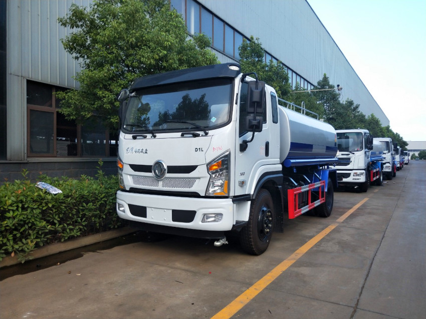 東風(fēng)專底D1灑水車-國六12方灑水車廠家直銷-湖北程力 東風(fēng)專底D1灑水車-國六12方灑水車廠家直銷-湖北程力