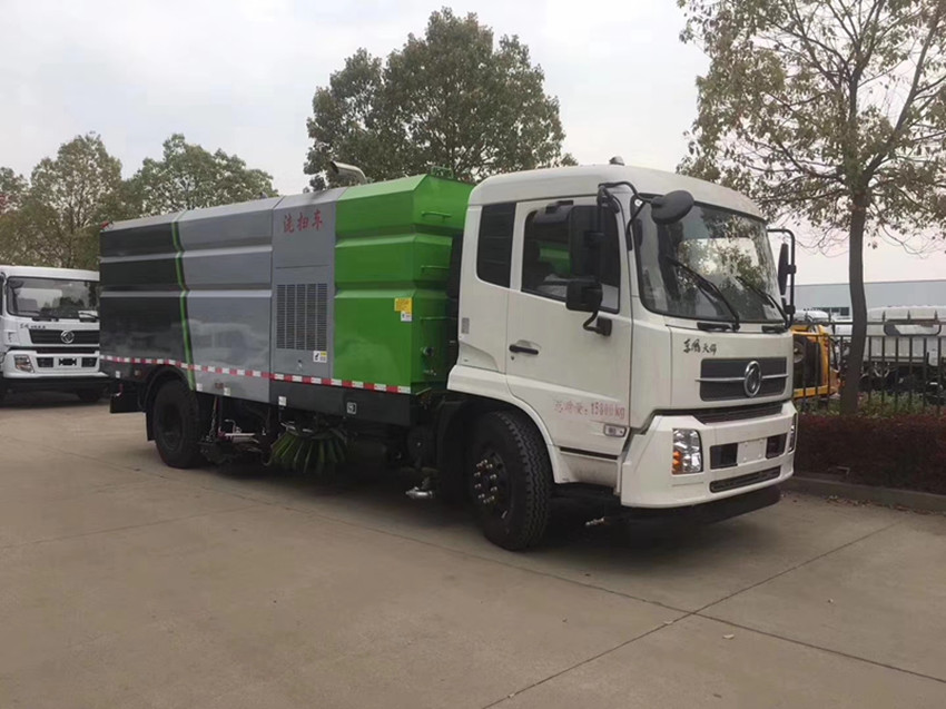 16方東風洗掃車 國六路面清掃車 道路清掃車-湖北盈通汽車網(wǎng) 16方東風洗掃車 國六路面清掃車 道路清掃車-湖北盈通汽車網(wǎng)