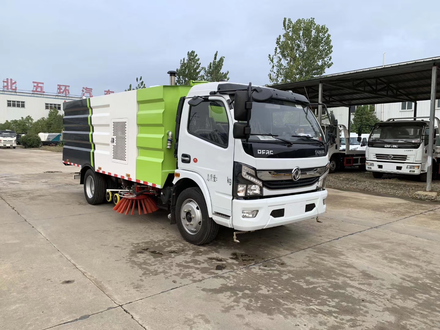 廠家直銷 東風洗掃車 -道路清掃車 -洗掃車廠家- 價格實惠 廠家直銷 東風洗掃車 -道路清掃車 -洗掃車廠家- 價格實惠
