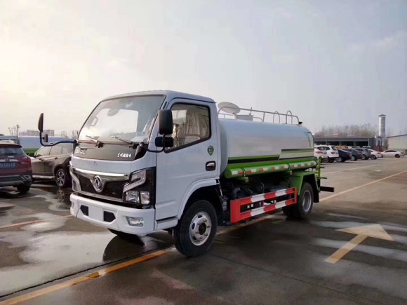 環(huán)衛(wèi)灑水車(chē)發(fā)動(dòng)機(jī)熄火停止行駛的毛病故障-湖北程力汽車(chē)網(wǎng) 環(huán)衛(wèi)灑水車(chē)發(fā)動(dòng)機(jī)熄火停止行駛的毛病故障-湖北程力汽車(chē)網(wǎng)