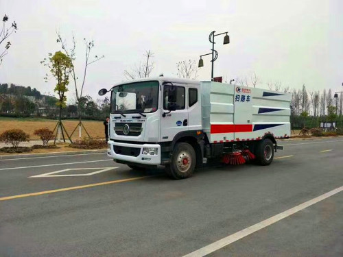 程力威牌CLW5180TXS6型洗掃車(chē)-東風(fēng)18噸洗掃車(chē)廠家直銷(xiāo) 程力威牌CLW5180TXS6型洗掃車(chē)-東風(fēng)18噸洗掃車(chē)廠家直銷(xiāo)